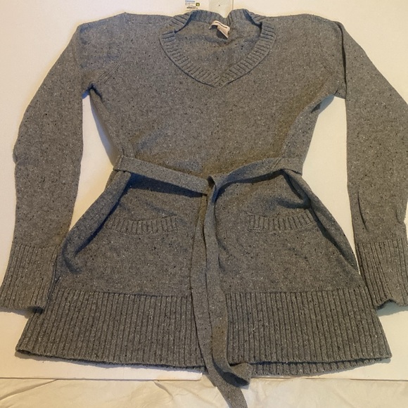 Very nice belted DKNY belted long sweater - Picture 8 of 8